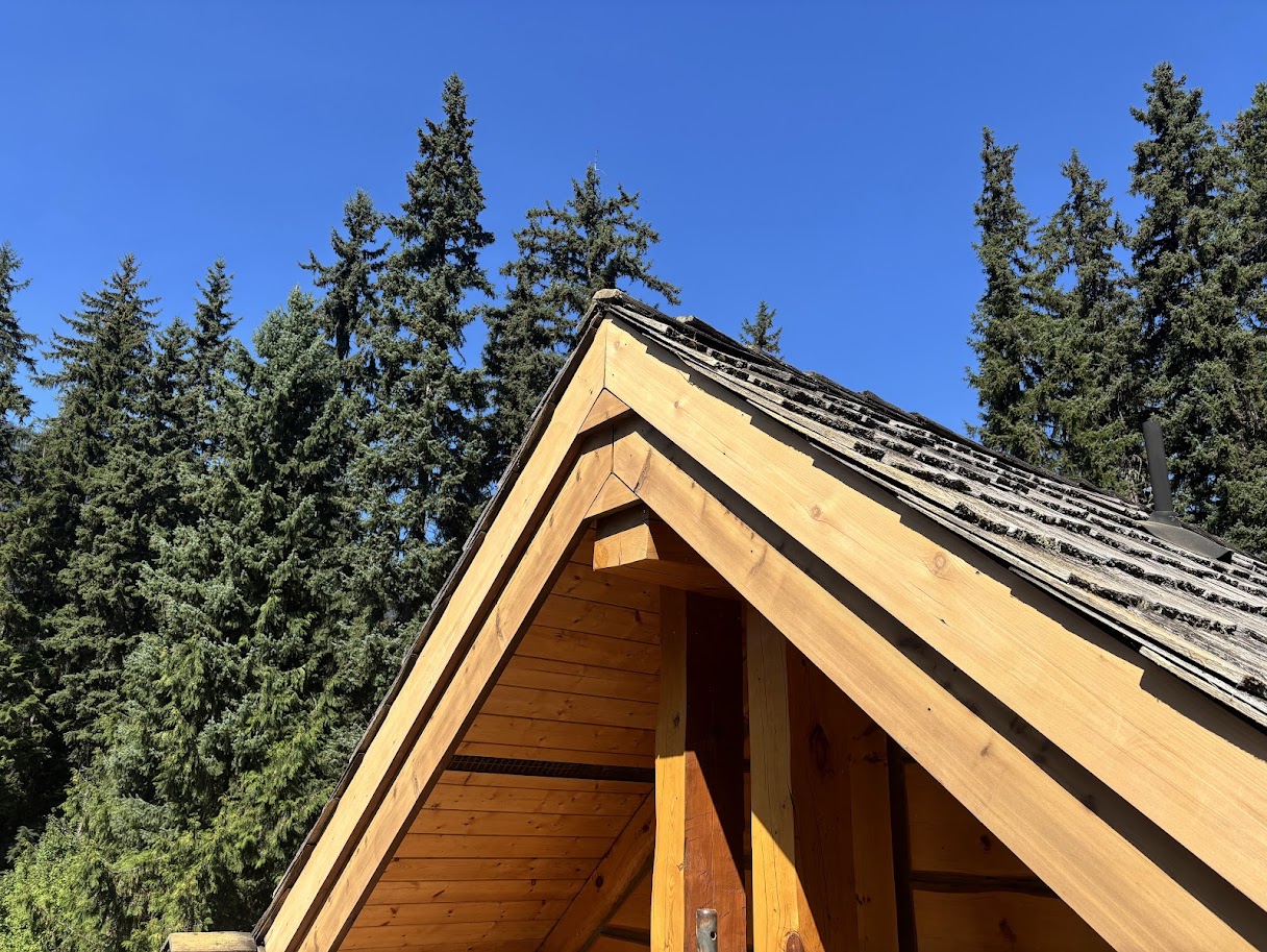 Before and after comparison of log wall